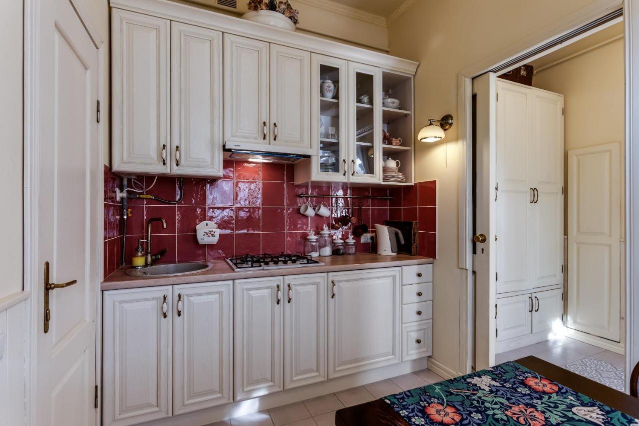 Apartment At Anchevskih 3 *